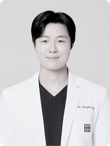 Dr. Donghwi Jang Director